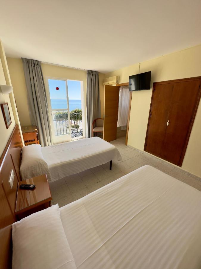 Hotel Cabello Torremolinos Luaran gambar
