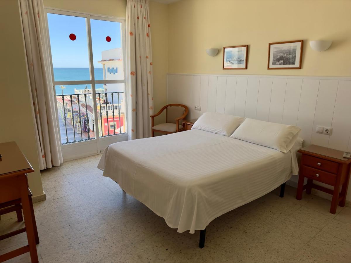 Hotel Cabello Torremolinos Luaran gambar