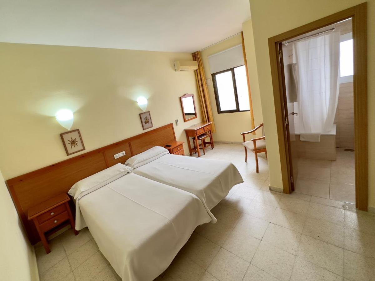 Hotel Cabello Torremolinos Luaran gambar